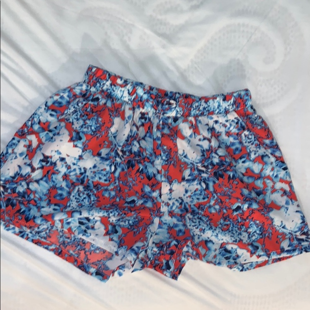 Flowy patterned boutique shorts